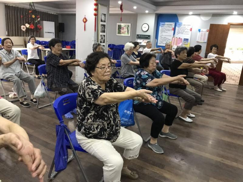 上海市社區(qū)<a href=http://m.017771.cn target=_blank class=infotextkey>健身</a>俱樂部
