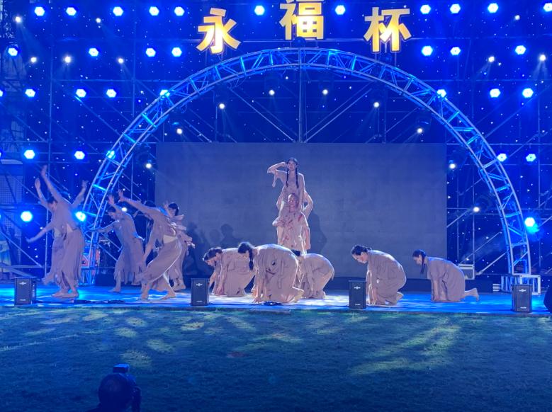 上海市社區(qū)<a href=http://m.017771.cn target=_blank class=infotextkey>健身</a>俱樂(lè)部