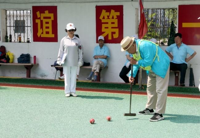 上海市社區(qū)<a href=http://m.017771.cn target=_blank class=infotextkey>健身</a>俱樂部