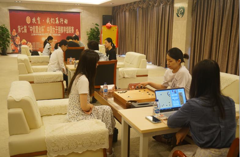上海市社區(qū)<a href=http://m.017771.cn target=_blank class=infotextkey>健身</a>俱樂部