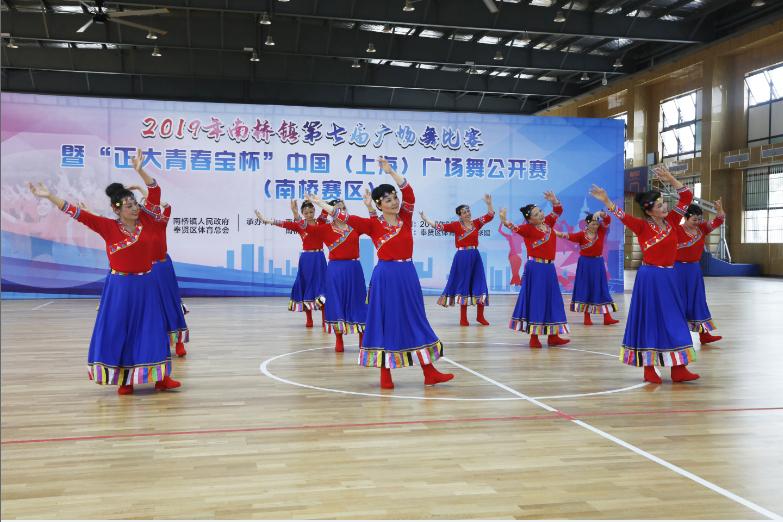 上海市社區(qū)<a href=http://m.017771.cn target=_blank class=infotextkey>健身</a>俱樂(lè)部 上海市社區(qū)<a href=http://m.017771.cn target=_blank class=infotextkey>健身</a>俱樂(lè)部