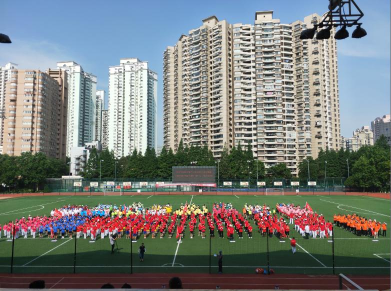 上海市社區(qū)<a href=http://m.017771.cn target=_blank class=infotextkey>健身</a>俱樂部