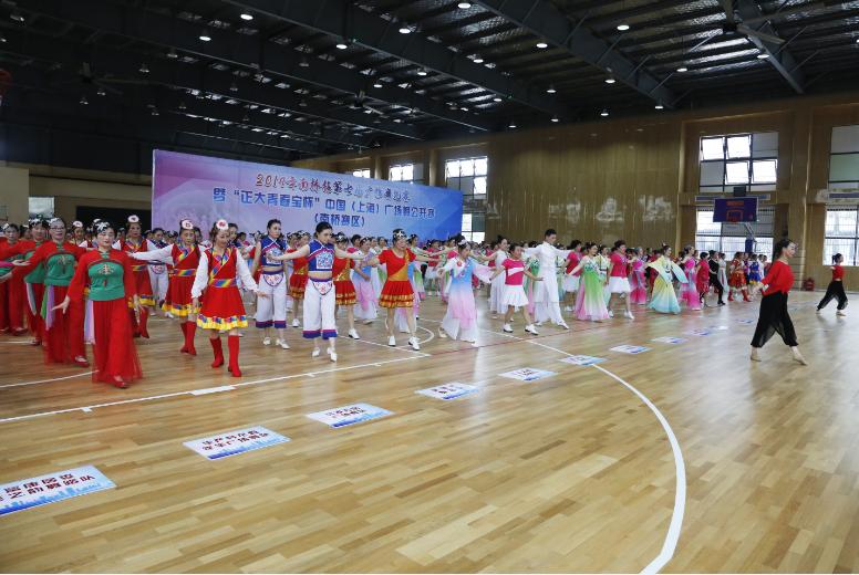 上海市社區(qū)<a href=http://m.017771.cn target=_blank class=infotextkey>健身</a>俱樂(lè)部 上海市社區(qū)<a href=http://m.017771.cn target=_blank class=infotextkey>健身</a>俱樂(lè)部