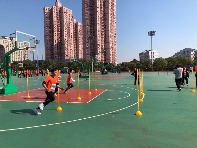 上海市社區(qū)<a href=http://m.017771.cn target=_blank class=infotextkey>健身</a>俱樂部