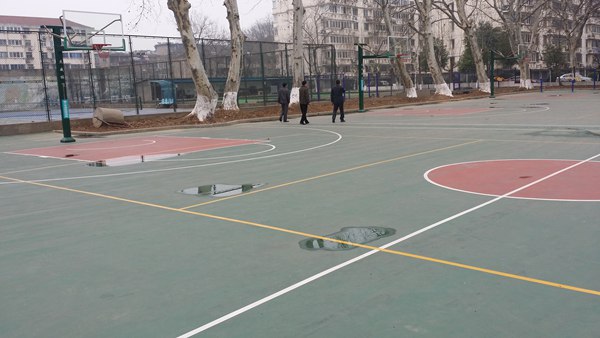 <a href=http://m.017771.cn target=_blank class=infotextkey>硅PU</a>籃球場