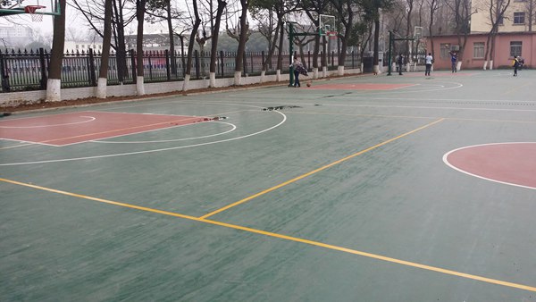 <a href=http://m.017771.cn target=_blank class=infotextkey>硅PU</a>籃球場