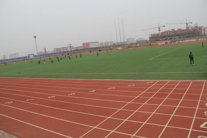 北京交通大學黃驊分校4*4<a href=http://m.017771.cn target=_blank class=infotextkey>塑膠跑道</a>工程實例