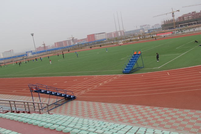 北京交通大學黃驊分校4*4<a href=http://m.017771.cn target=_blank class=infotextkey>塑膠跑道</a>工程實例