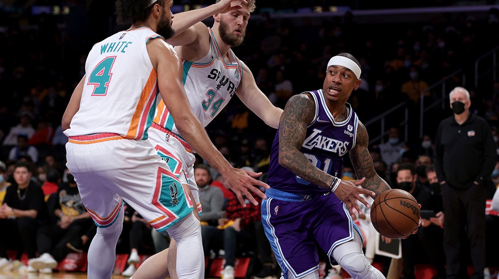【NBA】十天合同后，湖人不和他續(xù)約了……