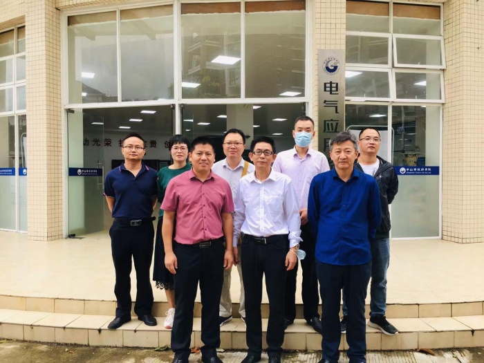 深入高校和企業(yè)調(diào)研 ，對接行業(yè)需求共促專業(yè)建設(shè)