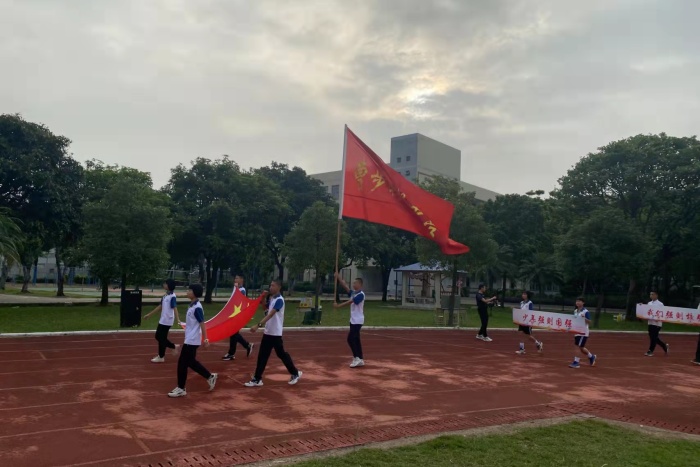 強健體魄 鑄造品性