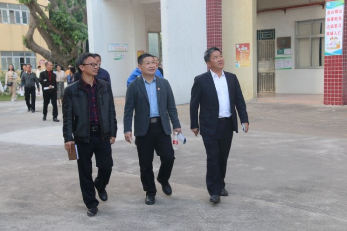 德育研討促提升，校際交流共發(fā)展