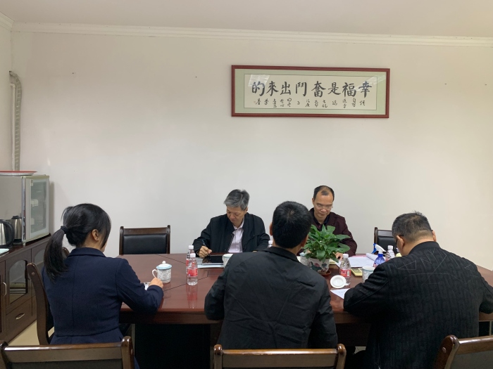調(diào)研指導(dǎo)，推進(jìn)示范校建設(shè)