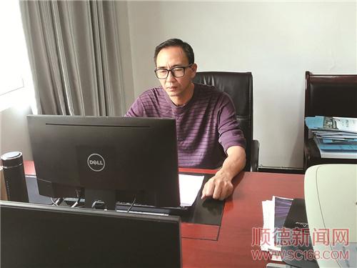 支教老師：心系教改 長假無休