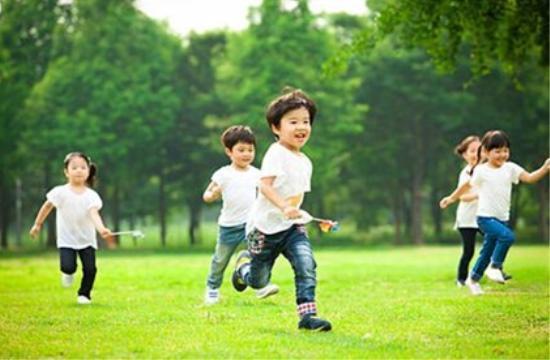 有孩子后，家長(zhǎng)要常帶孩子去4個(gè)地方，對(duì)孩子發(fā)展有好處，望周知