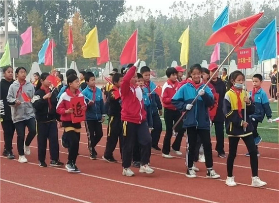 脈動金秋，激情飛揚！安泰小學(xué)<a href=http://m.017771.cn target=_blank class=infotextkey>塑膠跑道</a>啟用典禮暨金秋體育節(jié)活動