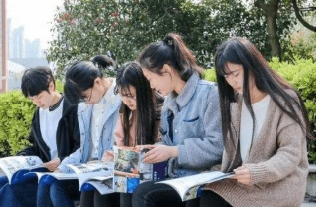 高考“600分”VS現(xiàn)金“600萬”，你會選哪個？學(xué)生黨答案出奇一致