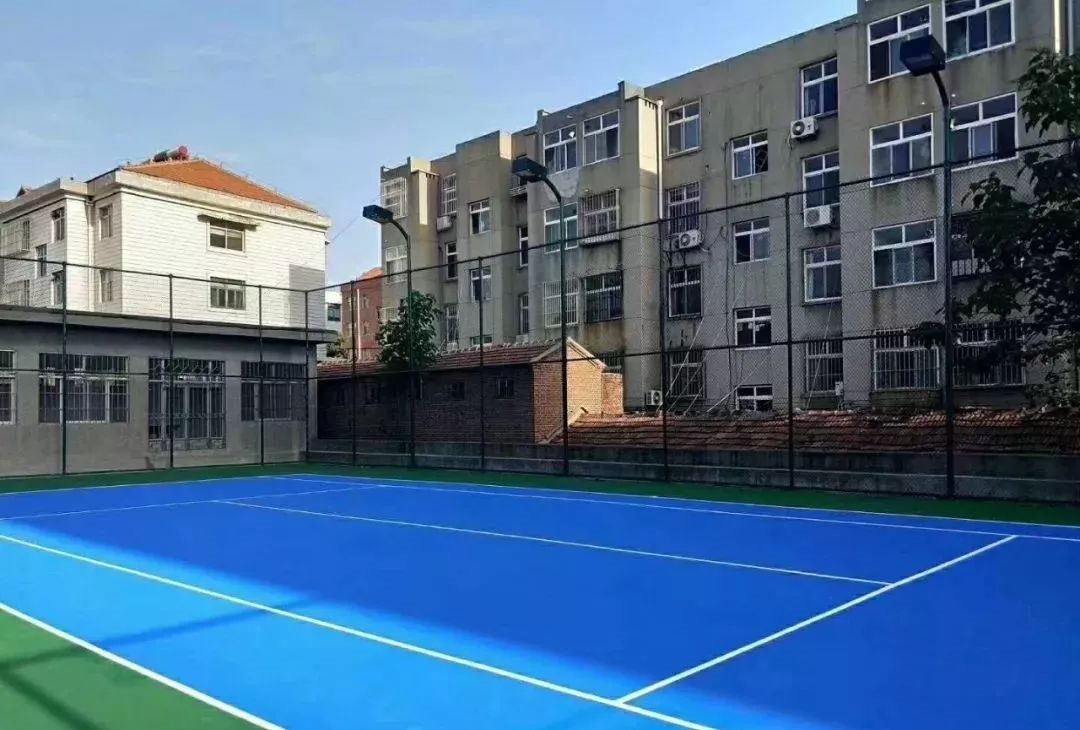 <a href=http://m.017771.cn target=_blank class=infotextkey>丙烯酸</a>球場運動地面