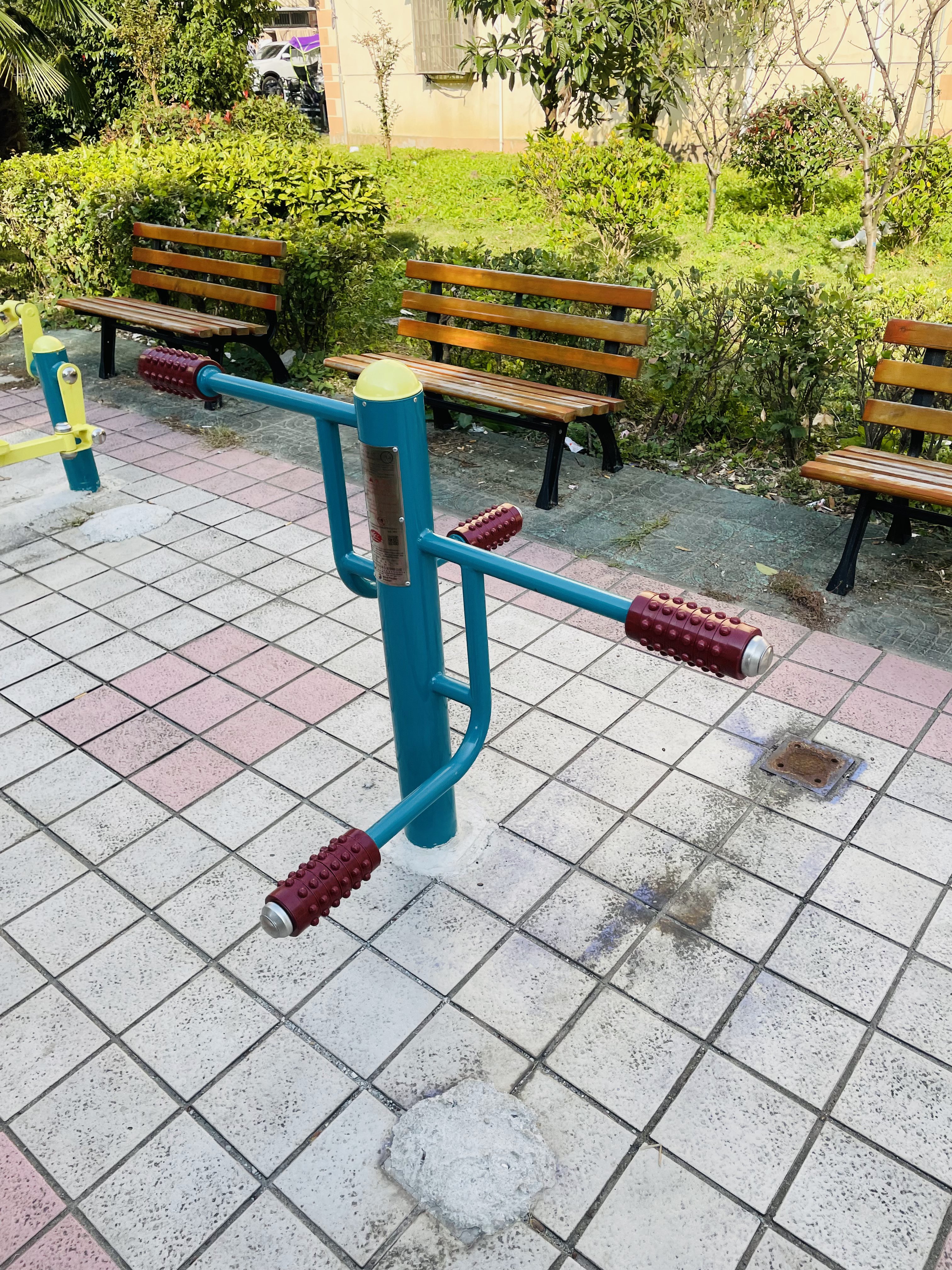 四級壓腿按摩器