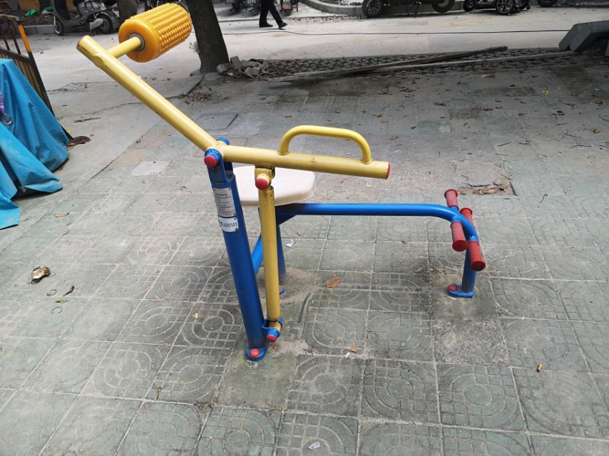 腹背鍛煉器