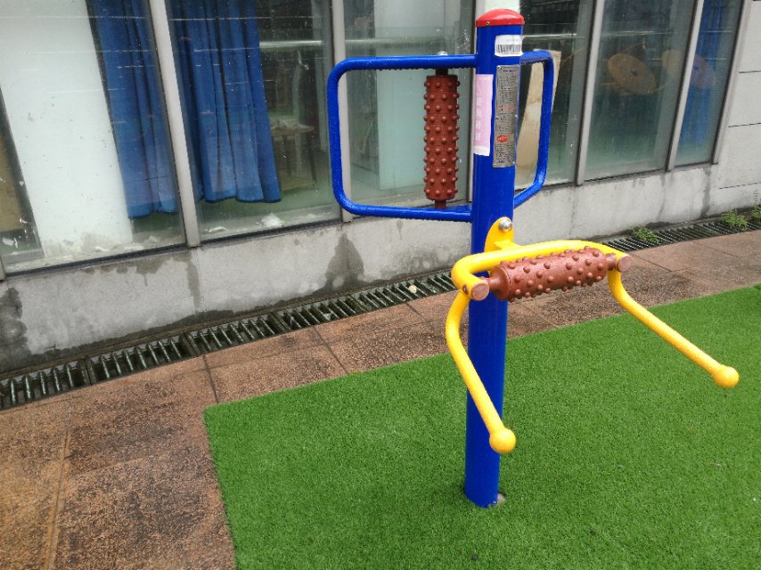 腰背按摩器