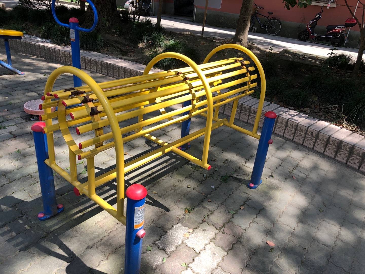 伸腰器