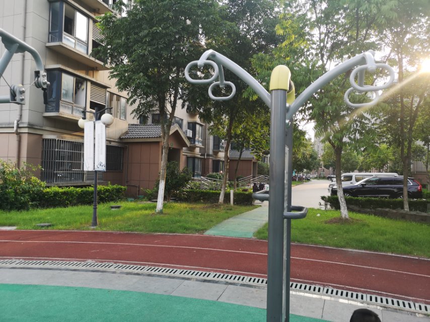 轉(zhuǎn)腰器