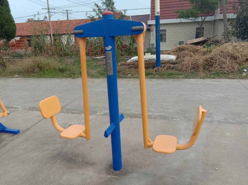 二位蹬力器
