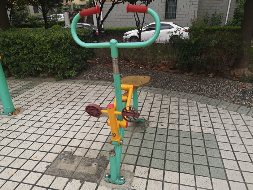 腰力鍛煉器