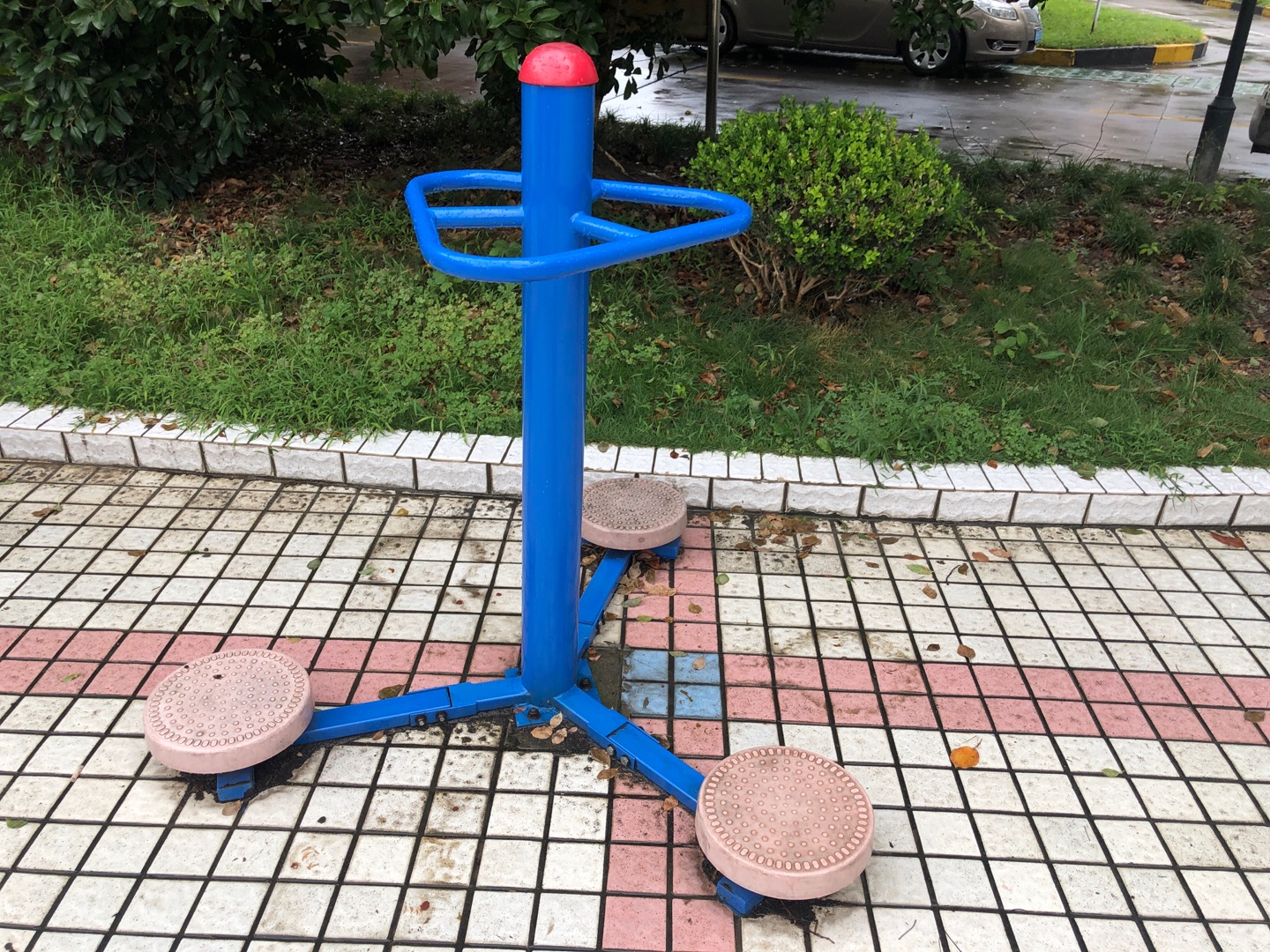 三人扭腰器