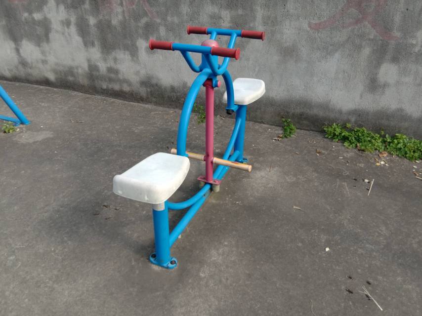 下肢康復器