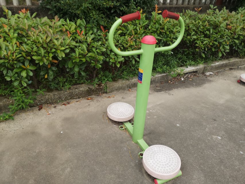 扭腰器