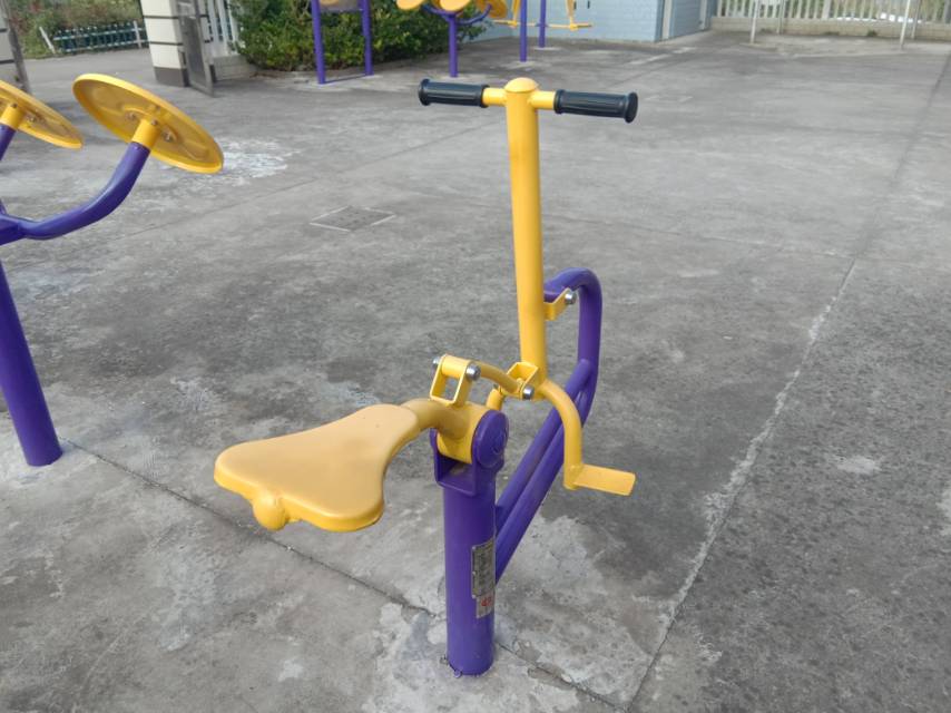 健騎機