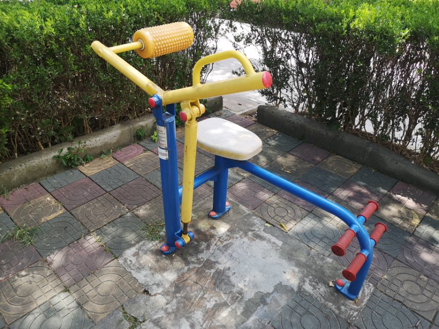 腹背鍛煉器