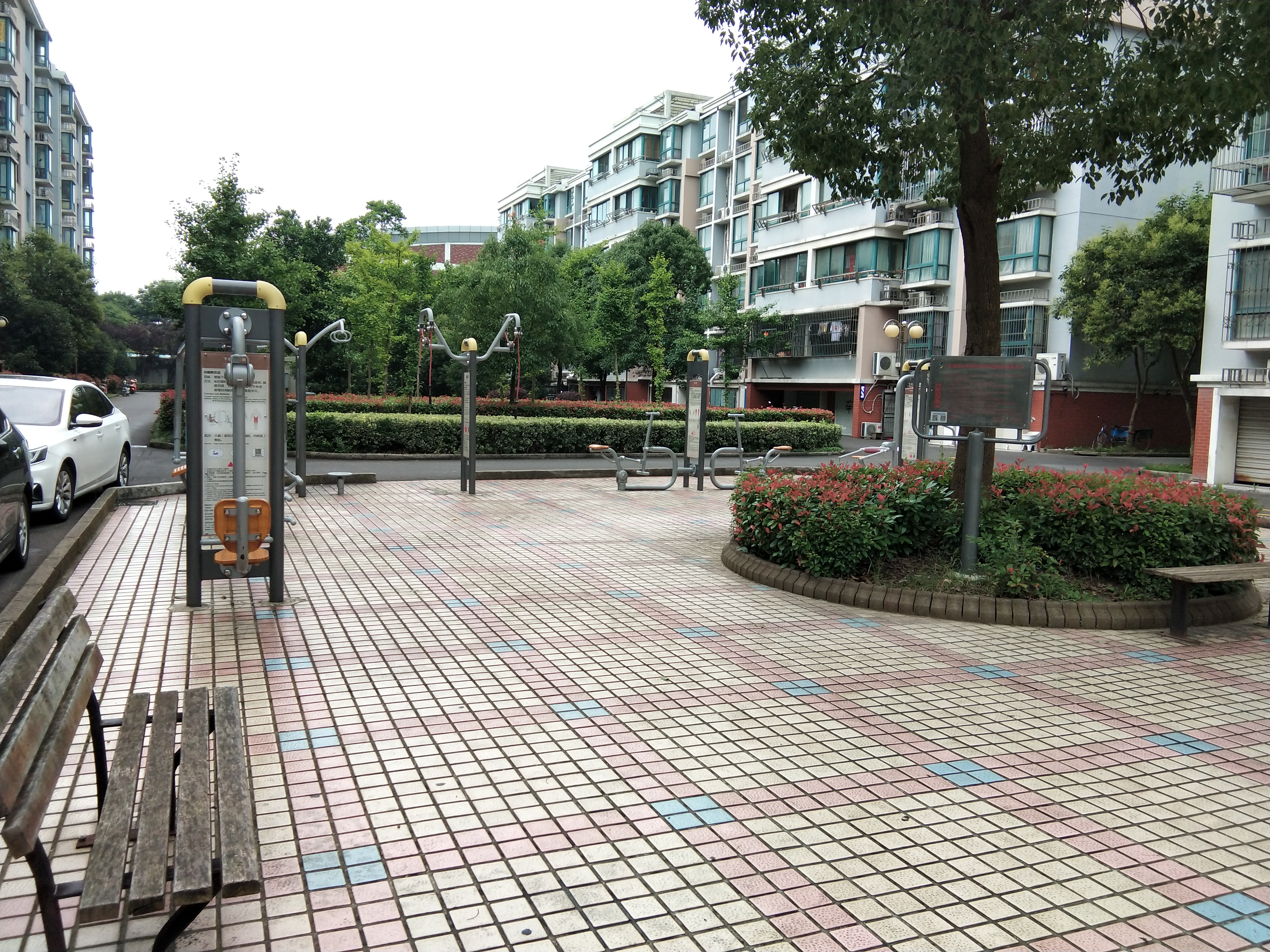 樹(shù)園新村市民益智健身苑點(diǎn)