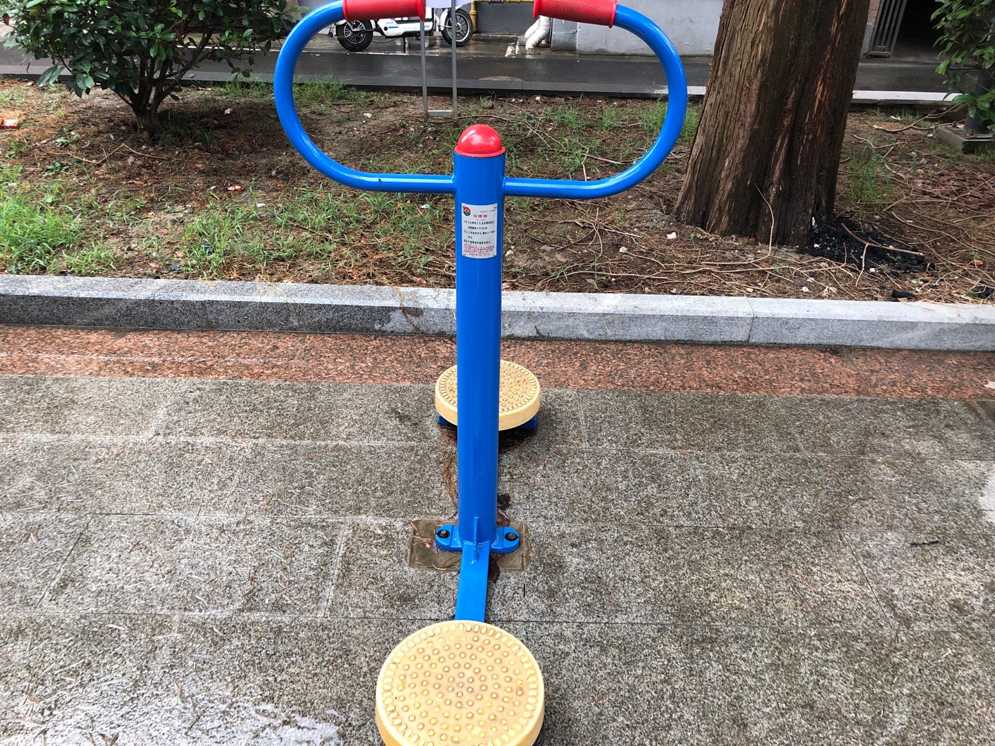 扭腰器