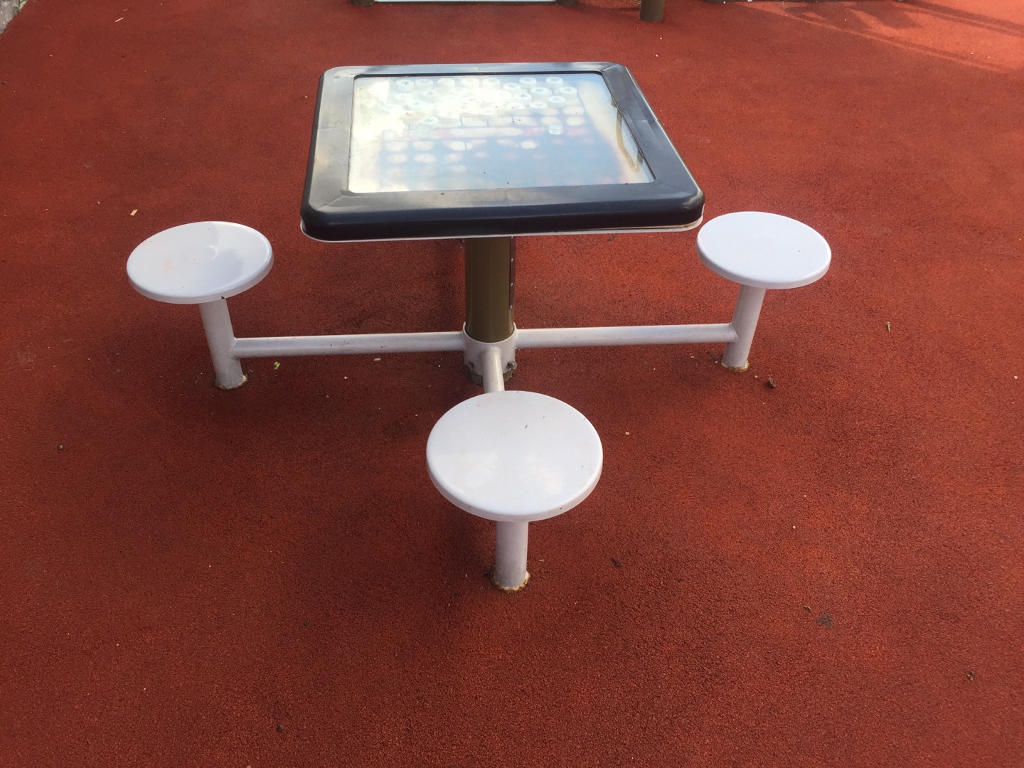 棋牌桌