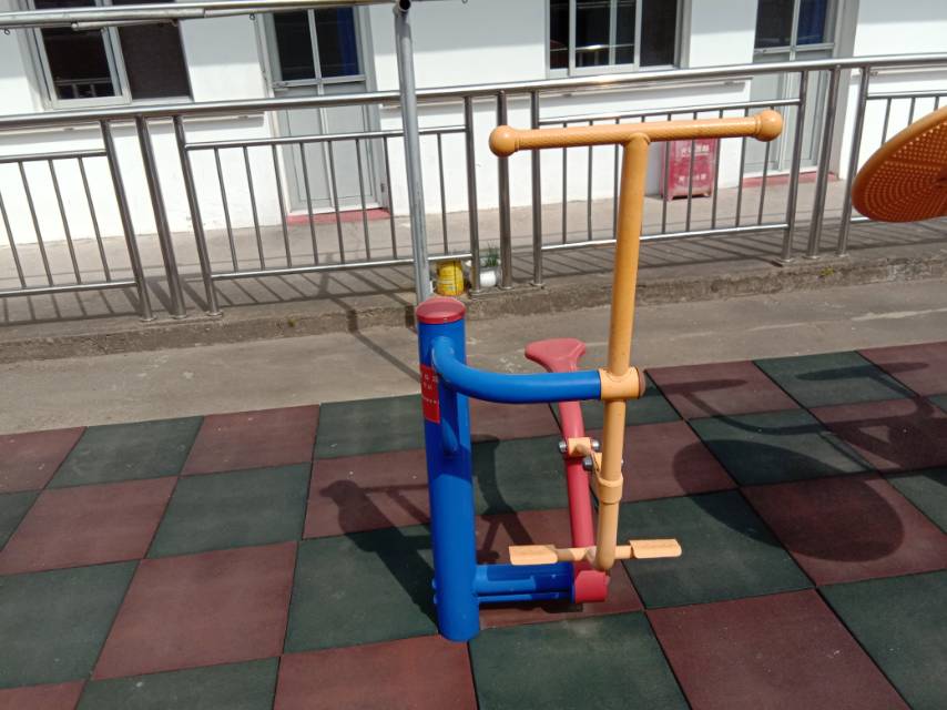健騎機(jī)