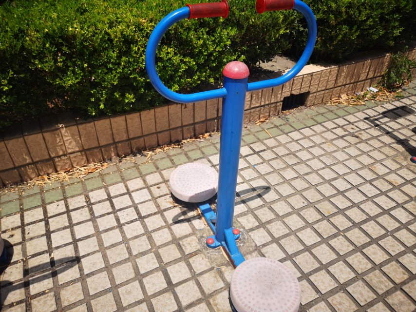扭腰器