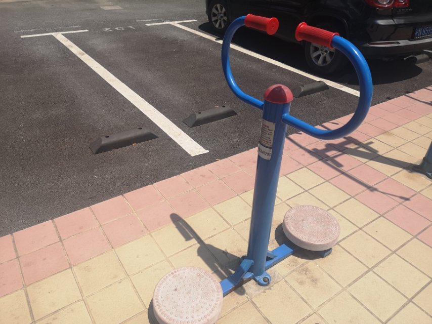 扭腰器