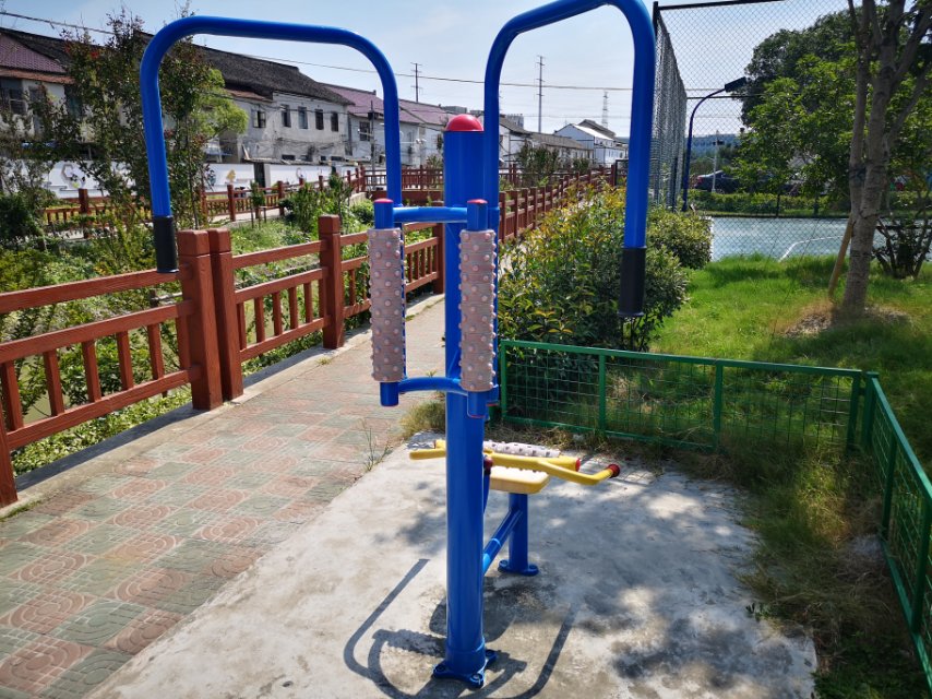 腰背伸展器
