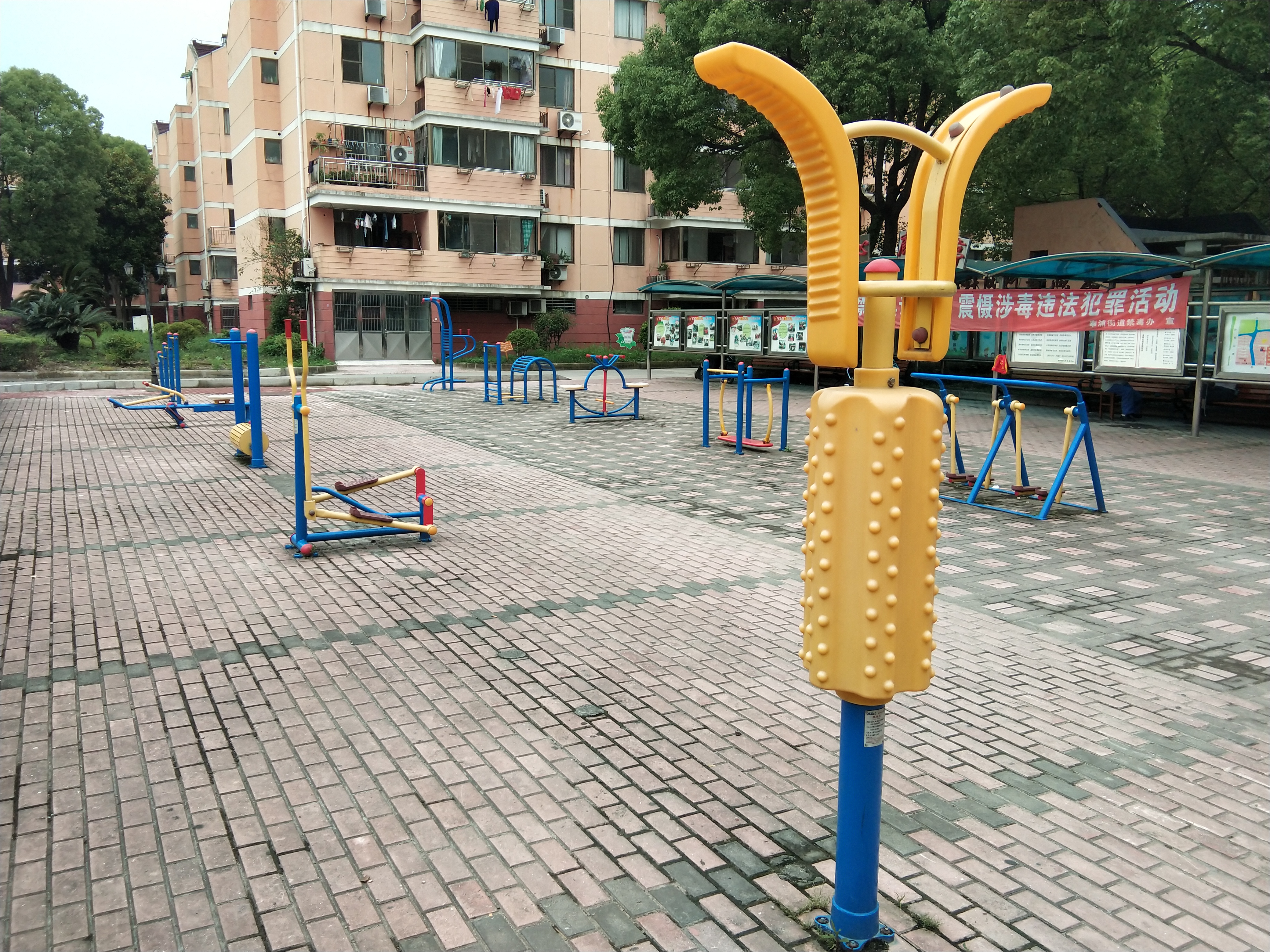 九華苑市民益智健身苑點(diǎn)（陳灣村）