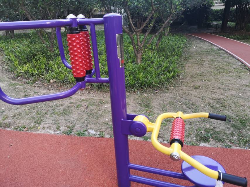 腰背按摩器