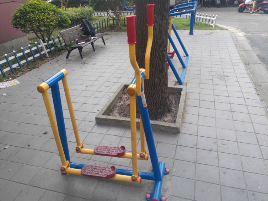 單人漫步器