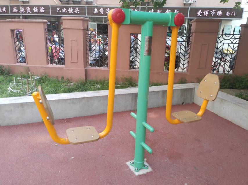 二位蹬力器