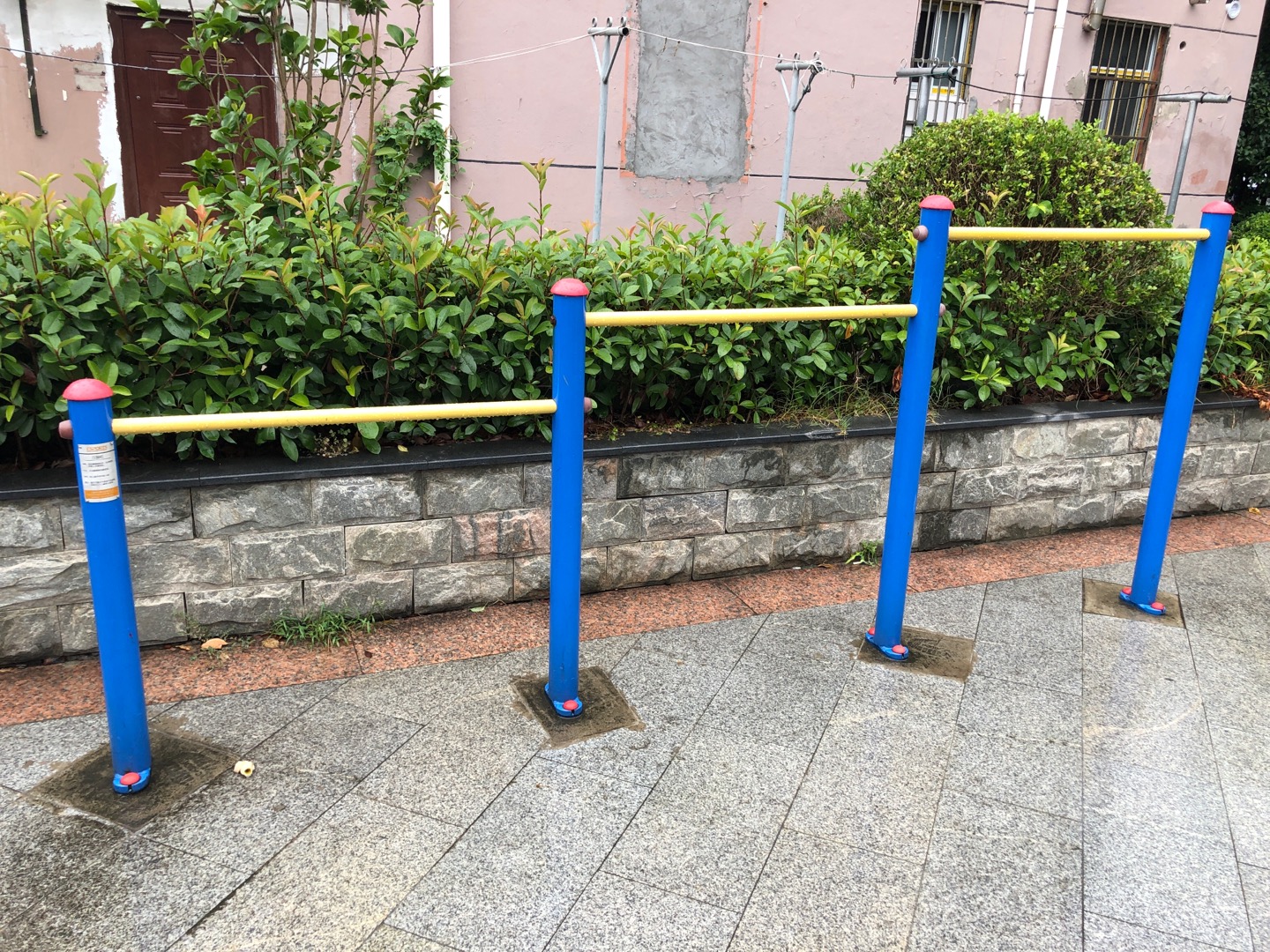 壓腿杠