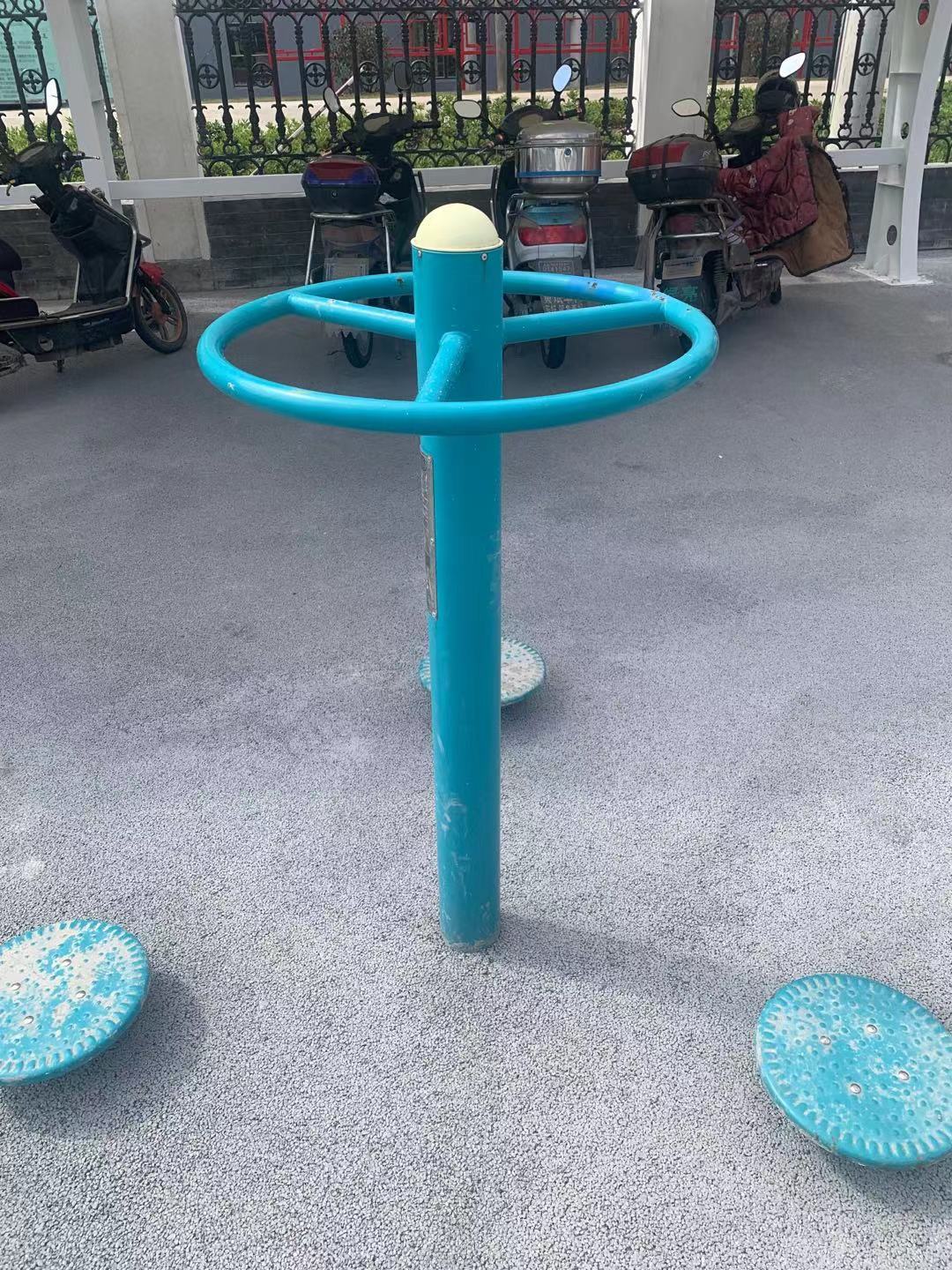 扭腰器