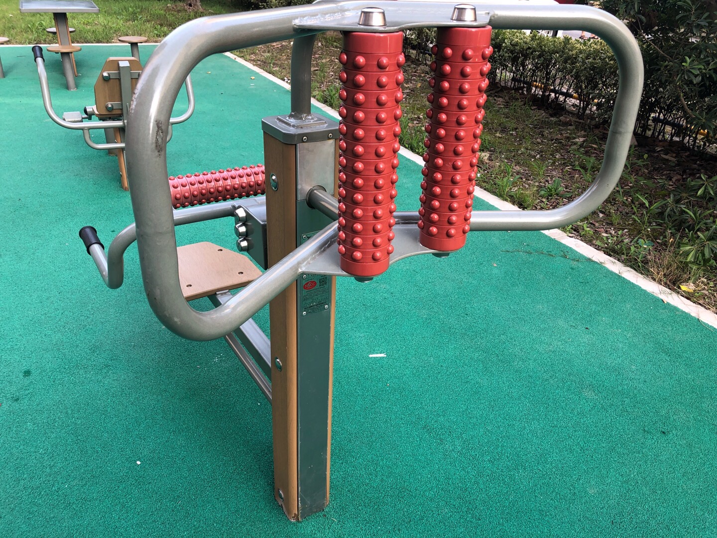 腰背按摩器