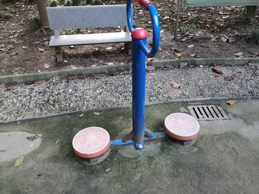 扭腰器