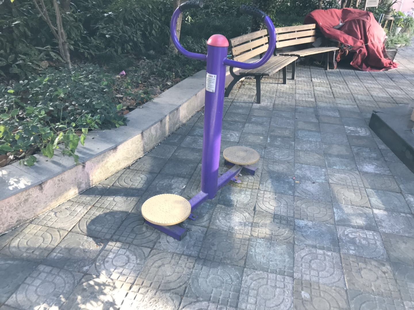 扭腰器